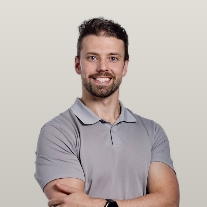 Dr. Ben Holtom